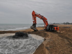 La Dragaggi Srl - Hitachi ZAXIS 300